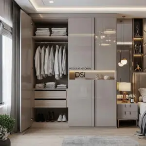 CUSTOMIZABLE WARDROBE
